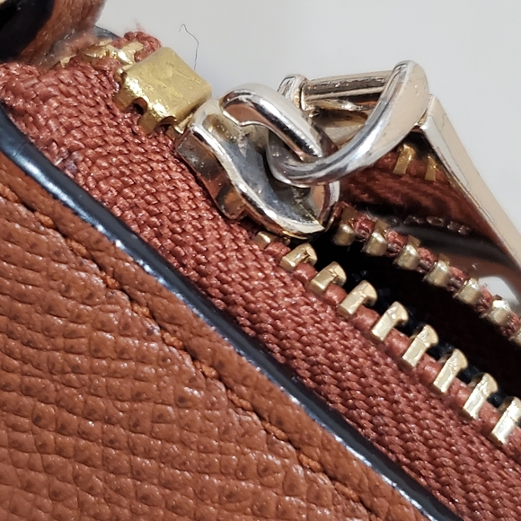 Coach small crossbody - Picture 8 of 10